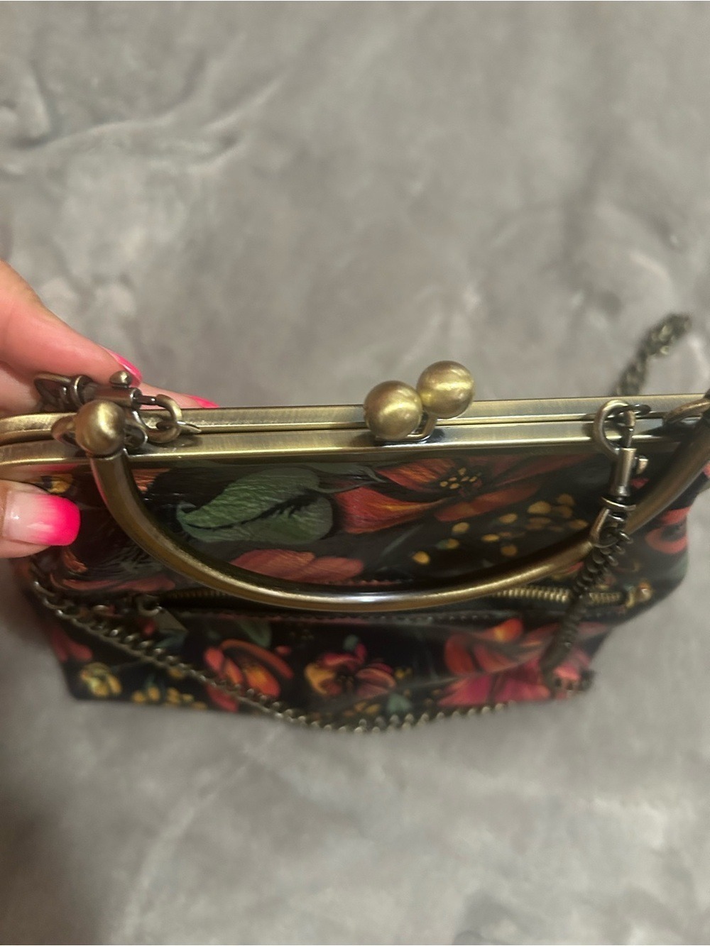 Patricia Nash Black Floral Kisslock Shoulder Bag with Red and Orange Blooms - Picture 4 of 6